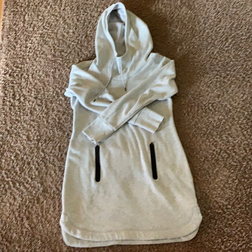 Athleta tunic dress